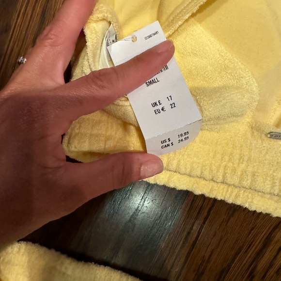 Terry jogger & bralette yellow set size small NWT - Picture 7 of 7